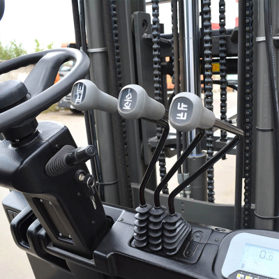 Погрузчик вилочный TK15-48 OXLIFT 4800 мм 1500 кг